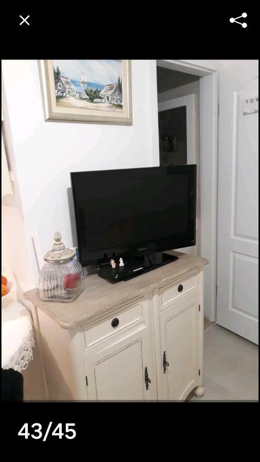 Studio Apartment Angie Split Eksteriør billede